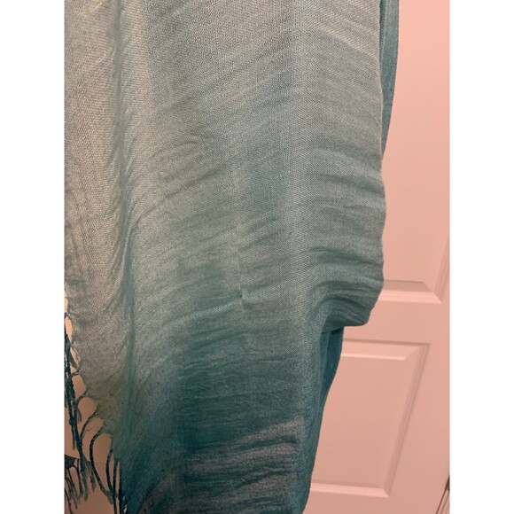 Bloomingdales Exclusive Womens Scarf Wrap Turquoise Ombre Lightweight Viscose - Picture 6 of 10